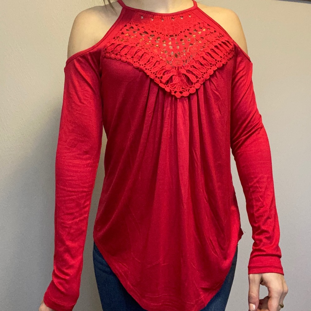Women’s long sleeve